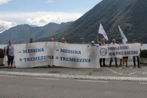 Manifestazione-Regina-Patto-Per-Il-Nord (1)