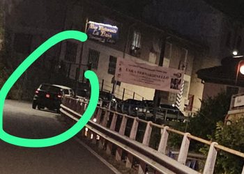 Moltrasio-Auto-Curva