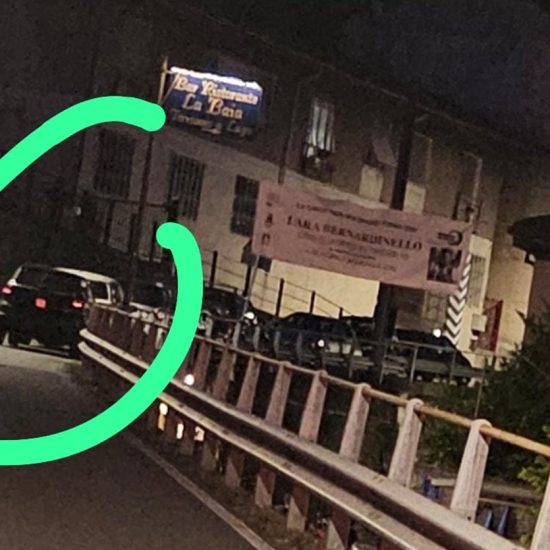 Moltrasio-Auto-Curva
