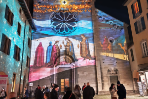 Natale-2025-Albero-Luci-Proiezioni-San-Fedele-1