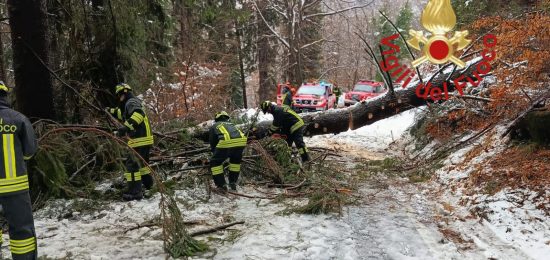 Neve-Vigili-Del-Fuoco-Lanzo-Intelvi (1)