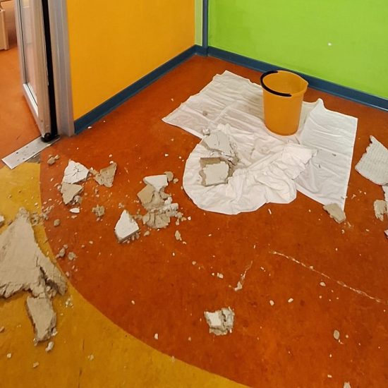 Nido-Via-Palestro-Crollo-Controsoffitto-1 2
