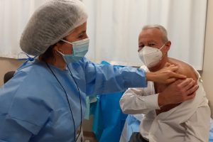 Paolo-Beretta-primario-Ostetricia-e-Ginecologia-SantAnna-vaccino-coronavirus-1