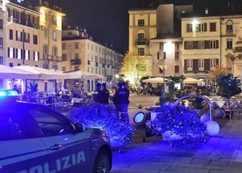 Piazza Volta (1)