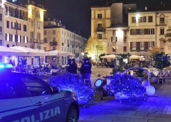 Piazza-Volta-polizia-di-stato