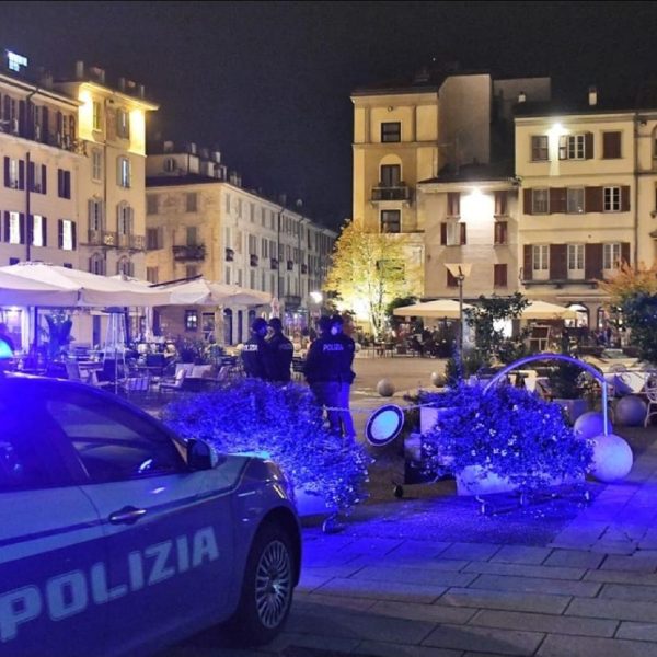 Piazza-Volta-polizia-di-stato