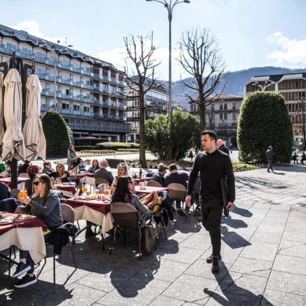 Piazza_Cavour_Tavolini-0659