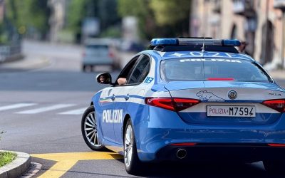 Polizia-Stato-Auto Polizia-Stato-Auto