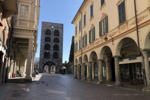 Porta Torre-Largo Miglio