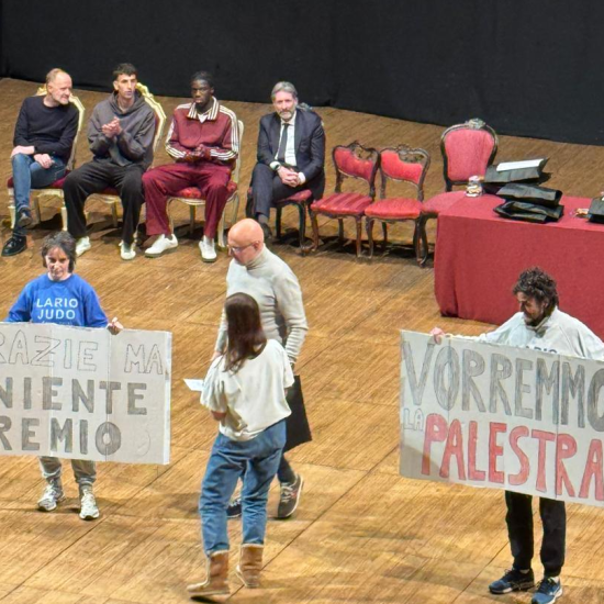 Protesta-Judo-Teatro-Sociale-1