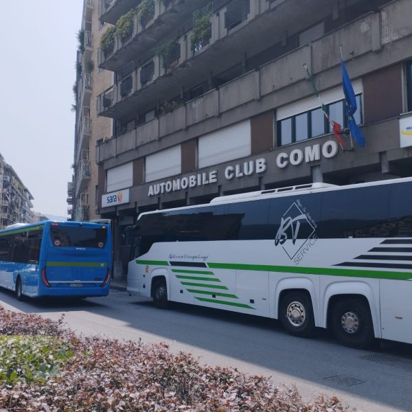 Pullman-Turistico-Aci-2