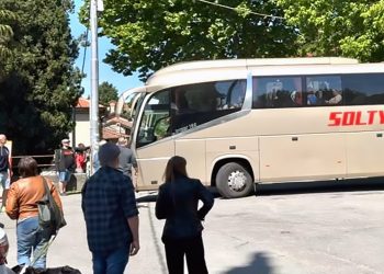 Pullman-Turistico-Incastrato-Camnago (2-1)