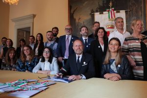 Rapinese16