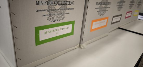 Referendum-Giugno-2025-Urna-Elettorale-Seggio-Voto-Via-Perti (3)