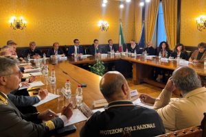 Salvini-Prefettura-Como