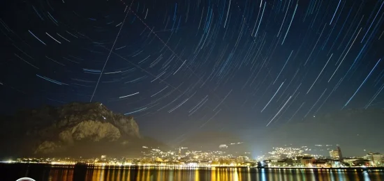 Star-trail-Lecco-Deep+Space+Marco+5gen20-1920w