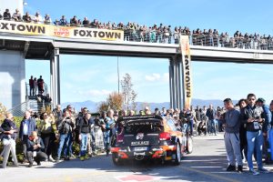 Start_RallyAciComo23025_folla_M