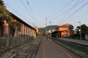 Stazione Como Borgi-binari (1)