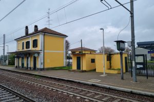 Stazione Rovellasca- Manera