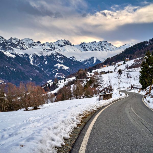 Strada-Neve-Montagne