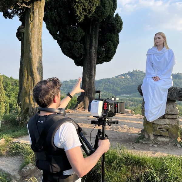 THE LAST GODS BACKSTAGE_1 2