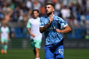 Patrick Cutrone (Como) celebrates after scoring his side's first goal of the match