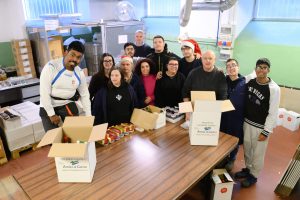 Un-Dono-a-Natale-Amici-di-Como (2)