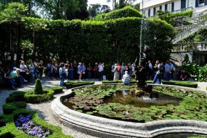 Una precedente passeggiata creativa a Villa Carlotta