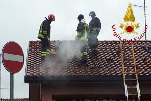 incendio-canna-fumaria-casnate