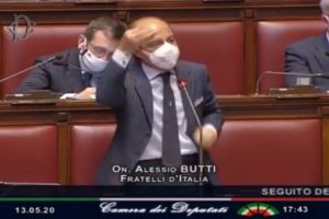 alessio-butti-camera