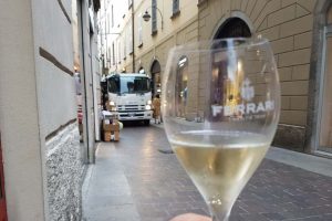 aperitivo-rifiuti-spazzatura-luglio-2019 (5)