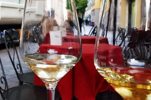 aperitivo-spazzatura-rifiuti-1024x576
