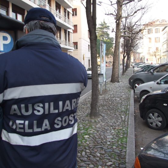 ausiliare-ausiliario-sosta