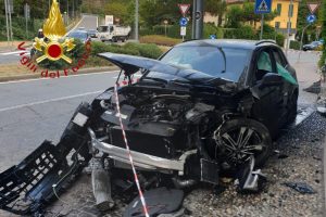 auto incidente monte olimpino