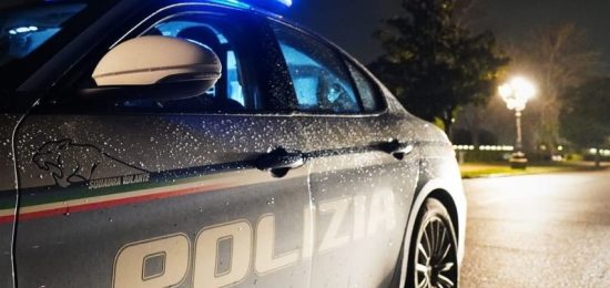 auto polizia notte
