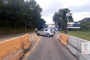 auto ribaltata lavatoi