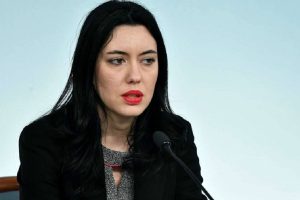 azzolina