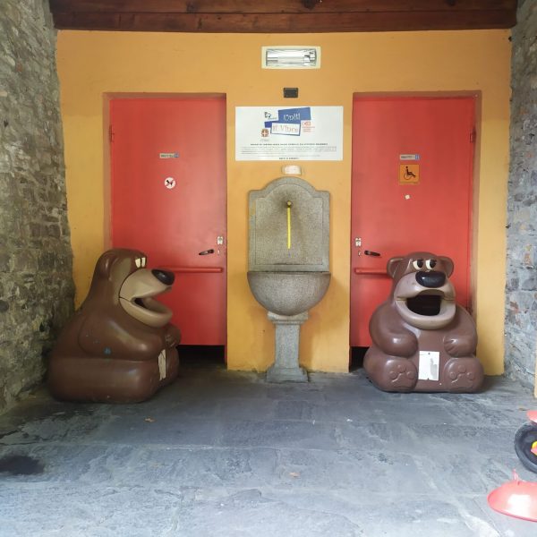 bagni pubblici - via Vittorio Emanuele