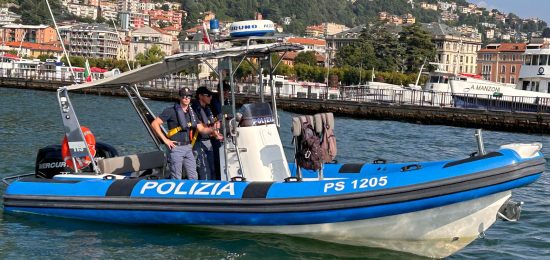 barca gommone polizia