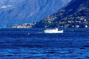 battello lago 2