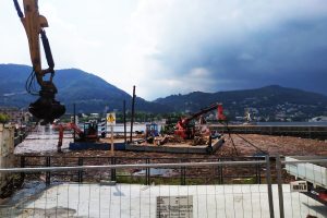 battello-spazzino-detriti-lago-tavernola (11)