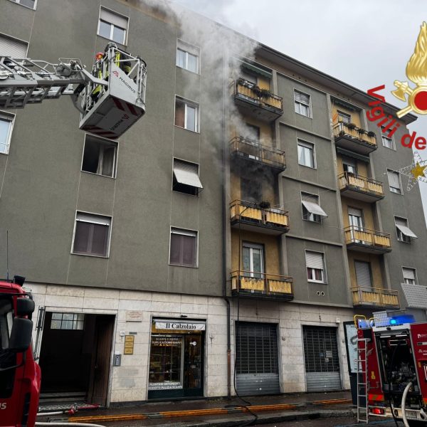 bc1e75f6-da25-4904-8121-eea8ac834a81