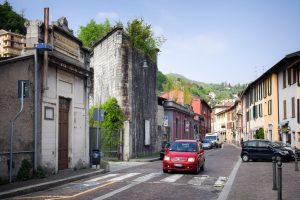 Como via Borgovico, pedonalizzazione, chiusura al traffico,