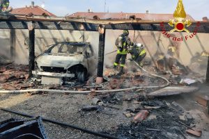 bregnano-incendio-gpl-vigili-fuoco-1