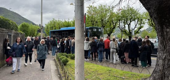 bus lungolago