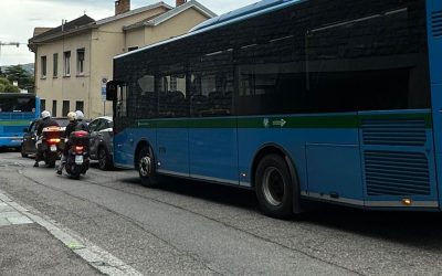 bus pullamn lariana via torno