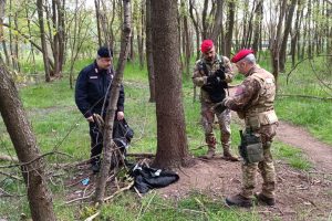 carabinieri cacciatori boschi 2