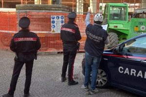 carabinieri cantiere