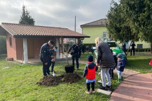 carabinieri-forestale-como-alberi-bambini (4)