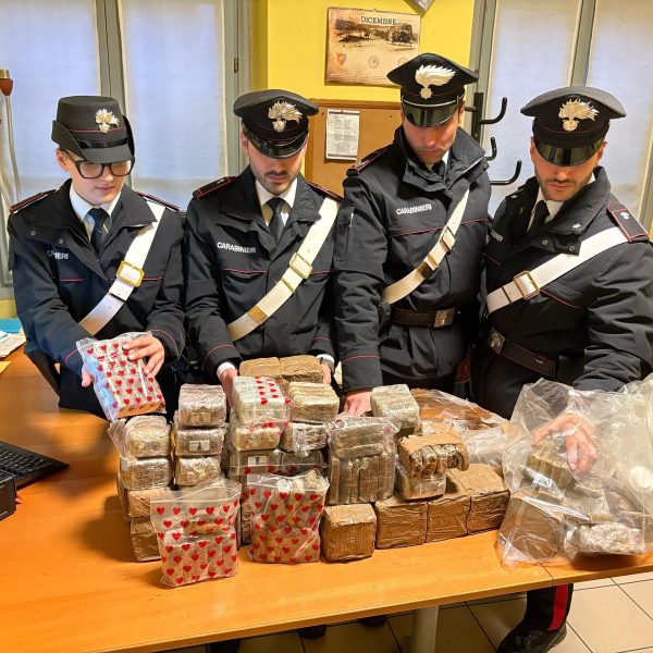 carabinieri-hashish